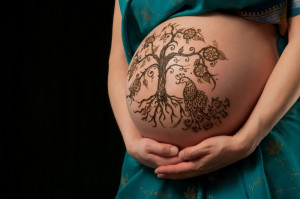 tattoos-during-pregnancy-pregnant | American Pregnancy Association