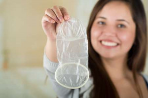 female condom | American Pregnancy Association