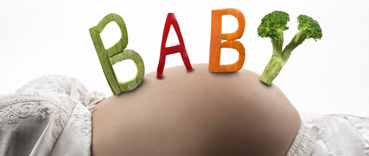 How-to-Have-a-Healthy-Teen-Pregnancy-baby-bump-vegetables |American Pregnancy Association