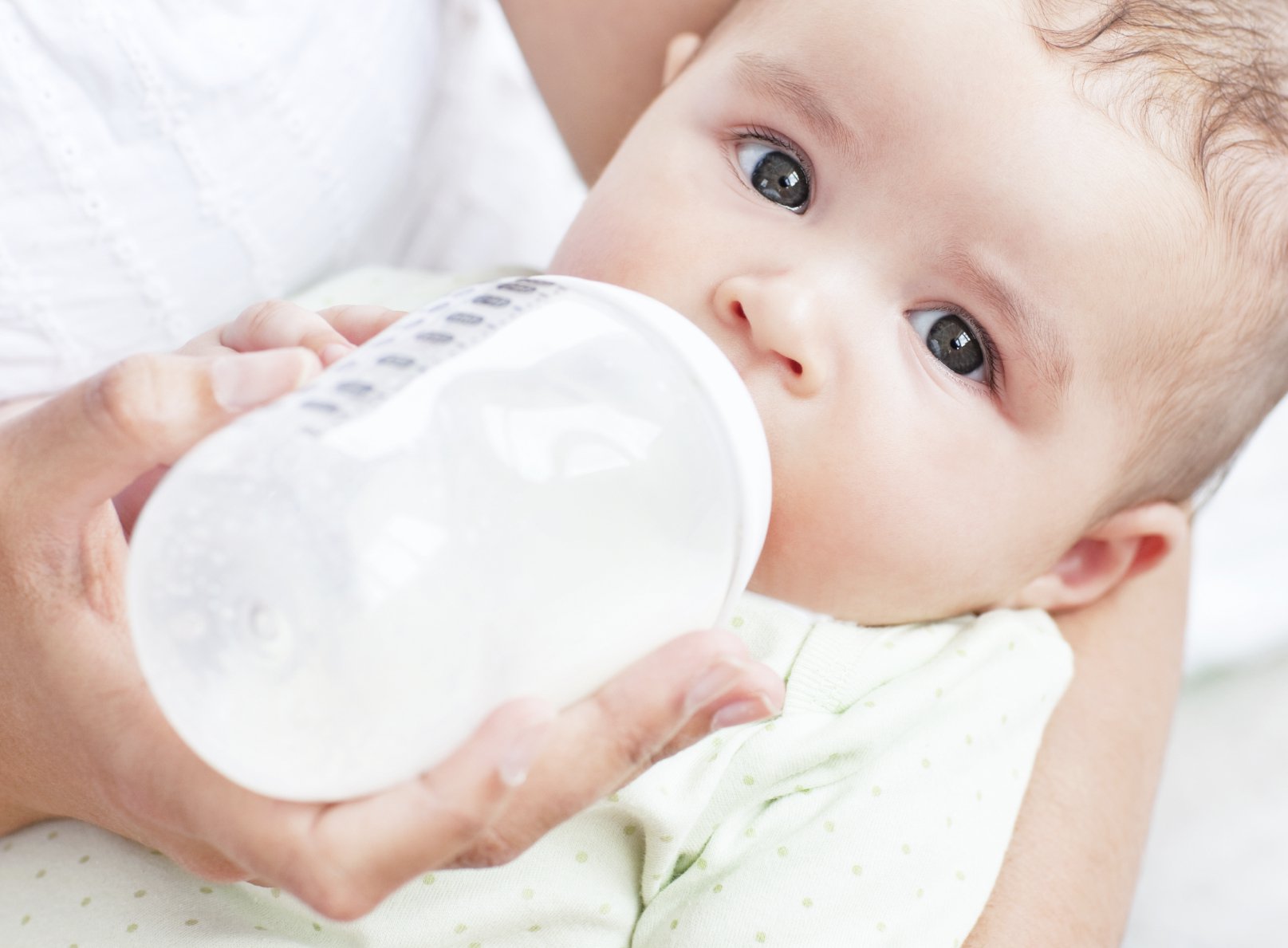 bottle feeding | American Pregnancy Association