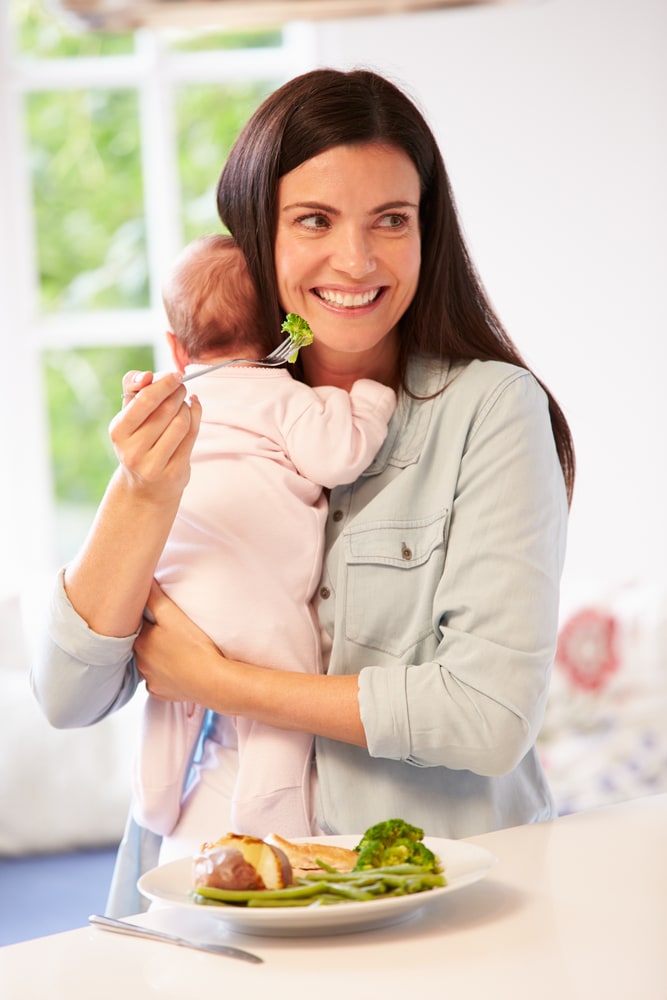 The best breastfeeding diet for you and your baby.